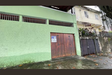 Casa para alugar com 134m², 3 quartos e 3 vagasPlaquinha
