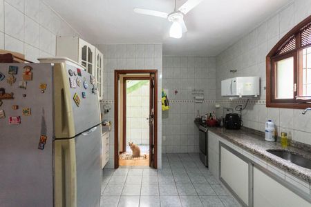 Casa para alugar com 134m², 3 quartos e 3 vagasCozinha