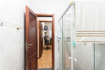 Casa para alugar com 134m², 3 quartos e 3 vagasBanheiro