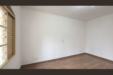 Casa à venda com 197m², 4 quartos e 2 vagas