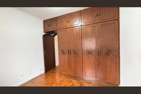 Casa à venda com 197m², 4 quartos e 2 vagas