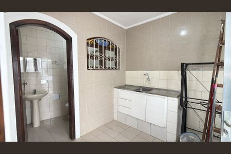 Casa à venda com 197m², 4 quartos e 2 vagas