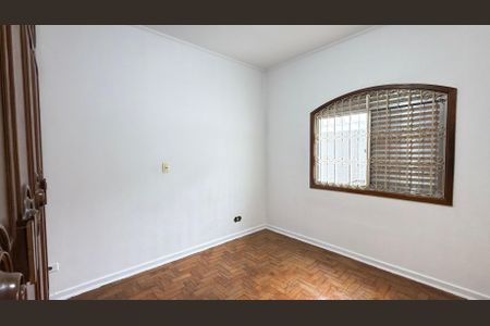 Casa à venda com 197m², 4 quartos e 2 vagas