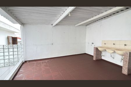 Casa à venda com 197m², 4 quartos e 2 vagas