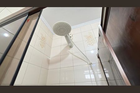 Casa à venda com 197m², 4 quartos e 2 vagas