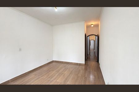 Casa à venda com 197m², 4 quartos e 2 vagas