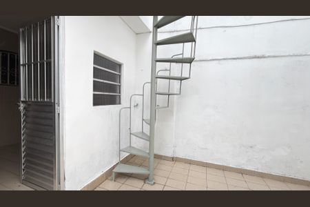 Casa à venda com 197m², 4 quartos e 2 vagas