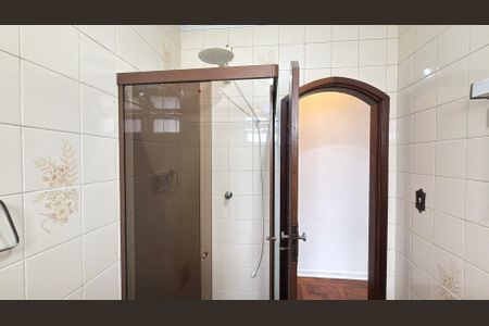 Casa à venda com 197m², 4 quartos e 2 vagas