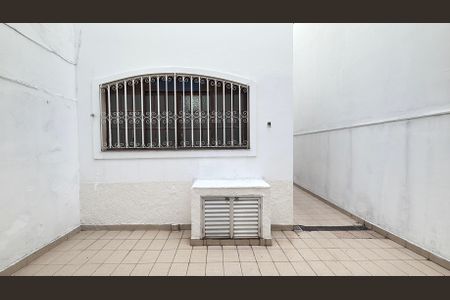 Casa à venda com 197m², 4 quartos e 2 vagas
