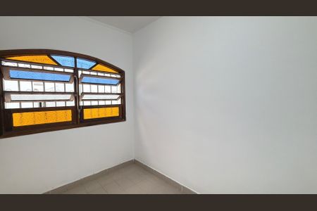 Casa à venda com 197m², 4 quartos e 2 vagas