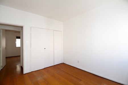Apartamento para alugar com 110m², 3 quartos e 1 vaga Apartamento para alugar com 110m², 3 quartos e 1 vagaQuarto 2