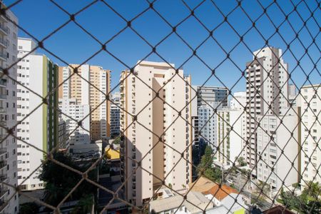 Vista do Quarto 1 de apartamento para alugar com 3 quartos, 110m² em Pinheiros, São Paulo
