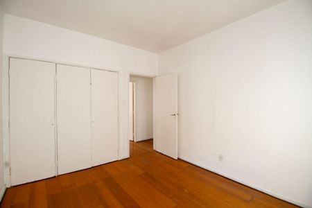 Apartamento para alugar com 110m², 3 quartos e 1 vaga Apartamento para alugar com 110m², 3 quartos e 1 vagaQuarto 3