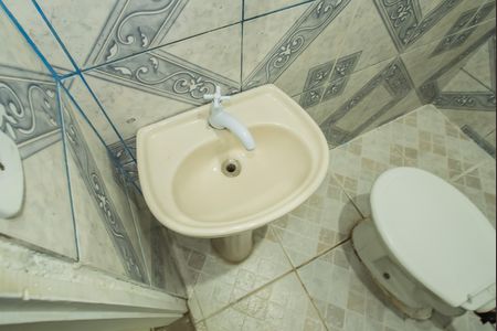 Banheiro de casa para alugar com 1 quarto, 50m² em Vila Olímpia, São Paulo