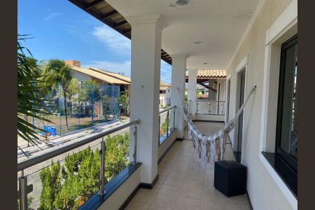 Casa de condomínio para alugar com 500m², 5 quartos e 2 vagas