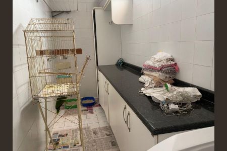 Casa de condomínio para alugar com 500m², 5 quartos e 2 vagas