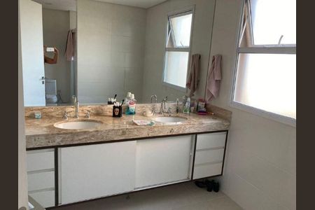 Apartamento à venda com 3 quartos, 178m² em Jardim Fonte do Morumbi, São Paulo