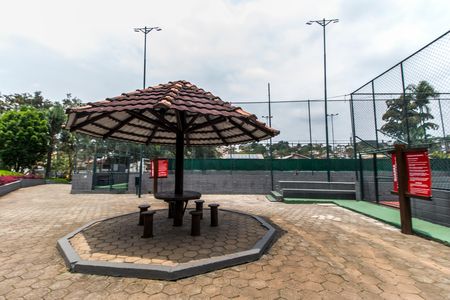Casa de condomínio à venda com 440m², 4 quartos e 4 vagas Casa de condomínio à venda com 440m², 4 quartos e 4 vagasÁrea comum