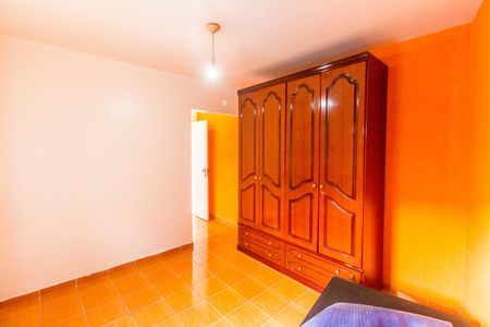 Casa de condomínio à venda com 440m², 4 quartos e 4 vagas Casa de condomínio à venda com 440m², 4 quartos e 4 vagasSuíte
