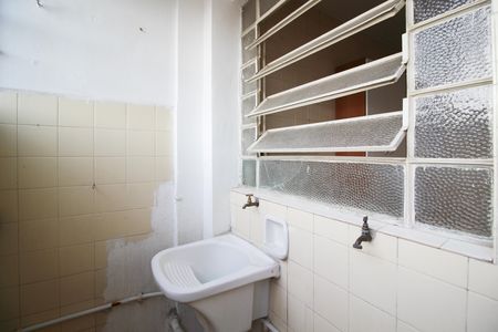 Apartamento para alugar com 71m², 2 quartos e sem vaga Apartamento para alugar com 71m², 2 quartos e sem vagaÁrea de Serviço