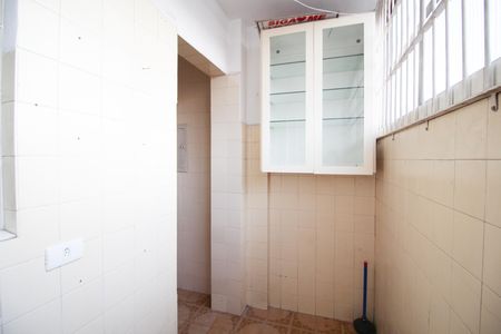 Apartamento para alugar com 71m², 2 quartos e sem vaga Apartamento para alugar com 71m², 2 quartos e sem vagaÁrea de Serviço