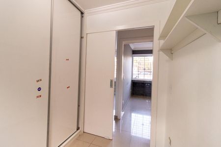 Quarto 1 de apartamento para alugar com 3 quartos, 70m² em Cidade Industrial de Curitiba, Curitiba