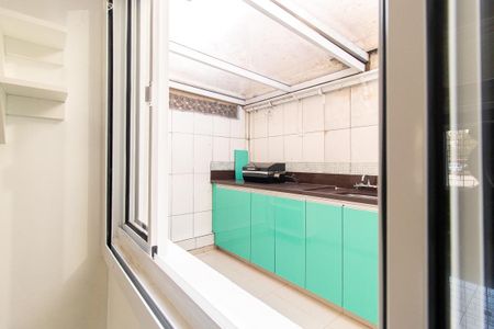 Vista do Quarto 1 de apartamento para alugar com 3 quartos, 70m² em Cidade Industrial de Curitiba, Curitiba
