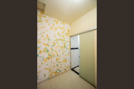 Casa à venda com 370m², 4 quartos e 4 vagasCloset da suíte