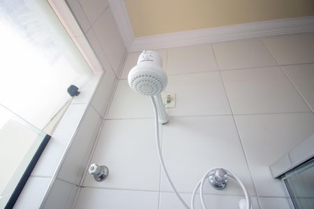 Casa à venda com 370m², 4 quartos e 4 vagasBanheiro Social