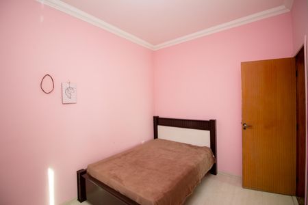 Casa à venda com 370m², 4 quartos e 4 vagasQuarto 2
