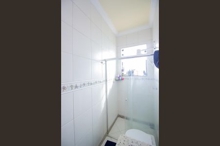 Casa à venda com 370m², 4 quartos e 4 vagasBanheiro Social