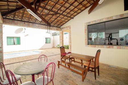 Casa à venda com 370m², 4 quartos e 4 vagasÁrea gourmet