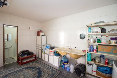Casa à venda com 370m², 4 quartos e 4 vagasÁrea de Serviço