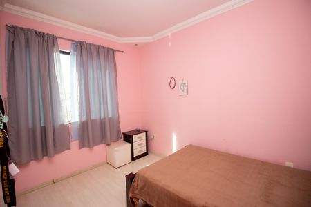 Casa à venda com 370m², 4 quartos e 4 vagasQuarto 2