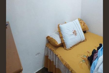 DORMITORIO de casa à venda com 3 quartos, 164m² em Umuarama, Osasco