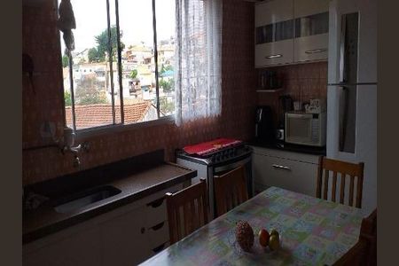 Casa à venda com 164m², 3 quartos e 2 vagas Casa à venda com 164m², 3 quartos e 2 vagasCOZINHA