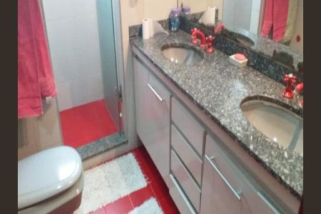 Casa à venda com 164m², 3 quartos e 2 vagas Casa à venda com 164m², 3 quartos e 2 vagasWC