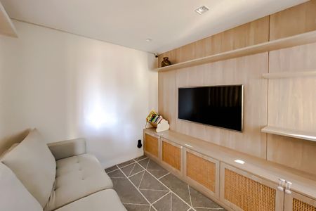 Apartamento à venda com 129m², 4 quartos e 2 vagas Apartamento à venda com 129m², 4 quartos e 2 vagasSala