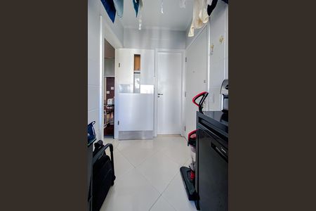 Apartamento à venda com 129m², 4 quartos e 2 vagas Apartamento à venda com 129m², 4 quartos e 2 vagasÁrea de Serviço