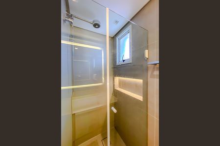 Apartamento à venda com 129m², 4 quartos e 2 vagas Apartamento à venda com 129m², 4 quartos e 2 vagasBanheiro da Suíte