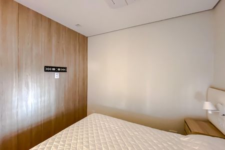 Apartamento à venda com 129m², 4 quartos e 2 vagas Apartamento à venda com 129m², 4 quartos e 2 vagasQuarto 3 - Suíte