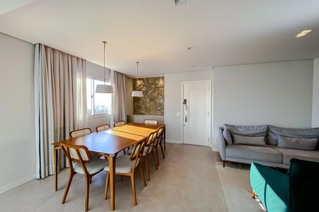 Apartamento à venda com 129m², 4 quartos e 2 vagas Apartamento à venda com 129m², 4 quartos e 2 vagasSala