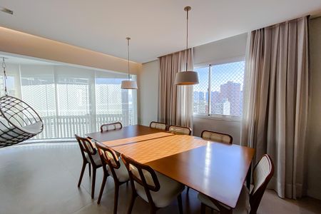 Varanda de apartamento à venda com 4 quartos, 129m² em Pompeia, São Paulo