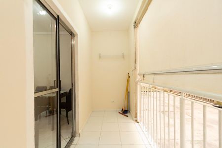 Apartamento para alugar com 62m², 2 quartos e 1 vaga Apartamento para alugar com 62m², 2 quartos e 1 vagaVaranda Sala