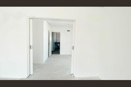 Apartamento à venda com 226m², 3 quartos e 4 vagas