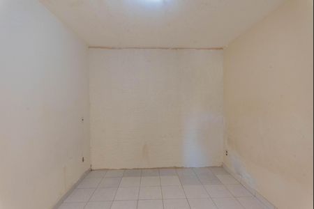 Casa à venda com 80m², 2 quartos e 3 vagasSuíte
