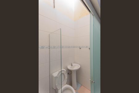 Banheira da Suíte de casa à venda com 2 quartos, 80m² em Jardim São Fernando, Campinas