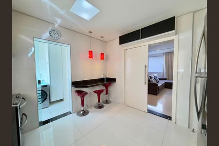 Apartamento à venda com 100m², 3 quartos e 2 vagas