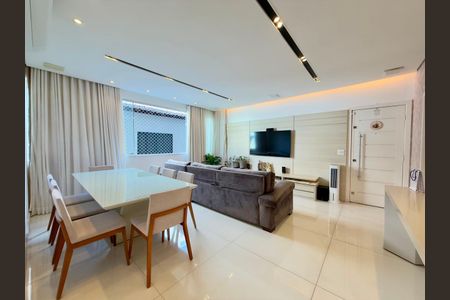 Apartamento à venda com 100m², 3 quartos e 2 vagas