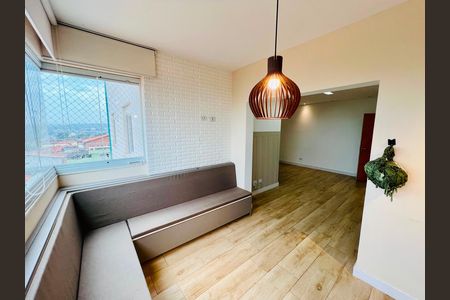 Sala de apartamento para alugar com 2 quartos, 72m² em Jardim Uira, São José dos Campos